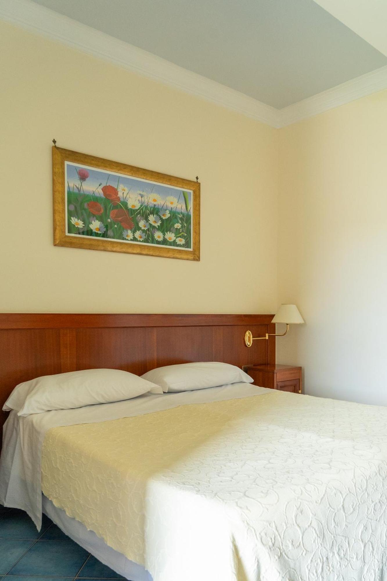Villa Acacia 폰차 외부 사진