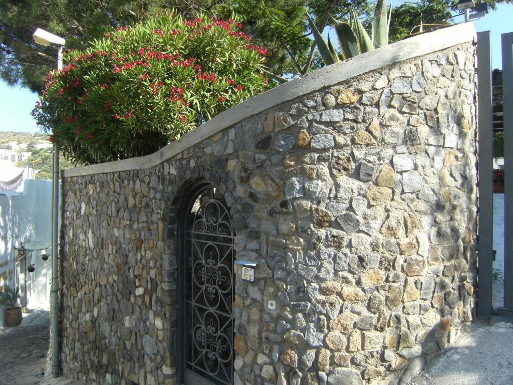 Villa Acacia 폰차 외부 사진