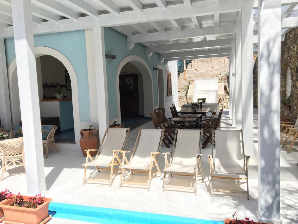 Villa Acacia 폰차 외부 사진