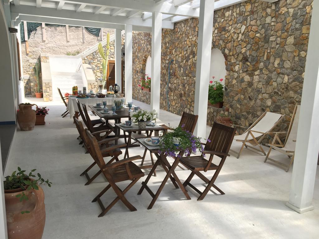 Villa Acacia 폰차 외부 사진
